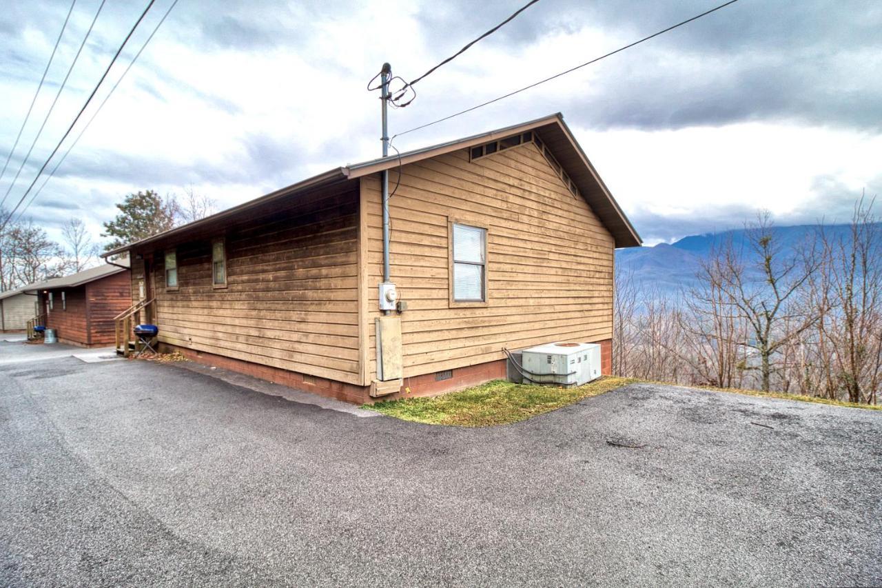 Park View 2, 2 Bedrooms, Mountain View, Hot Tub, Sleeps 4 Gatlinburg