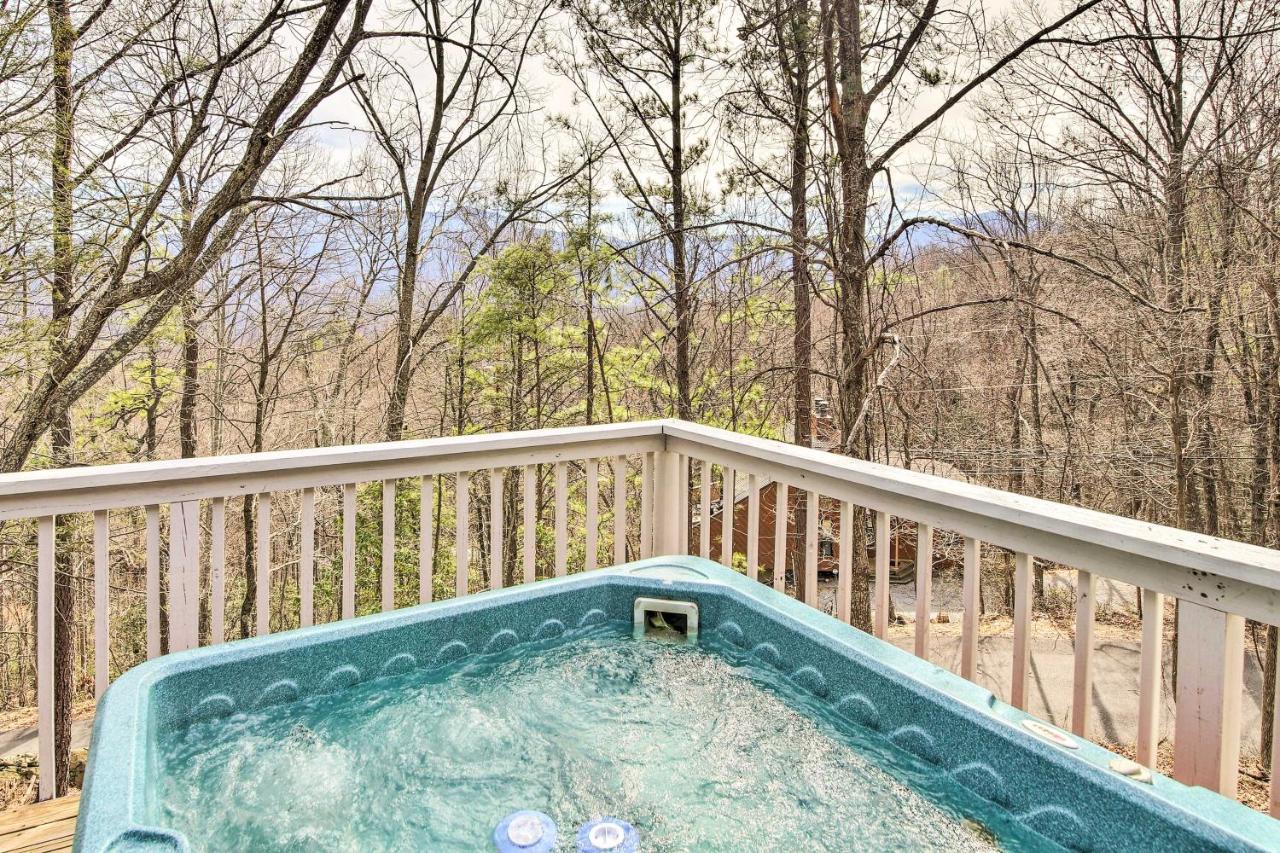 Mountain With Hot Tub, Deck And Games