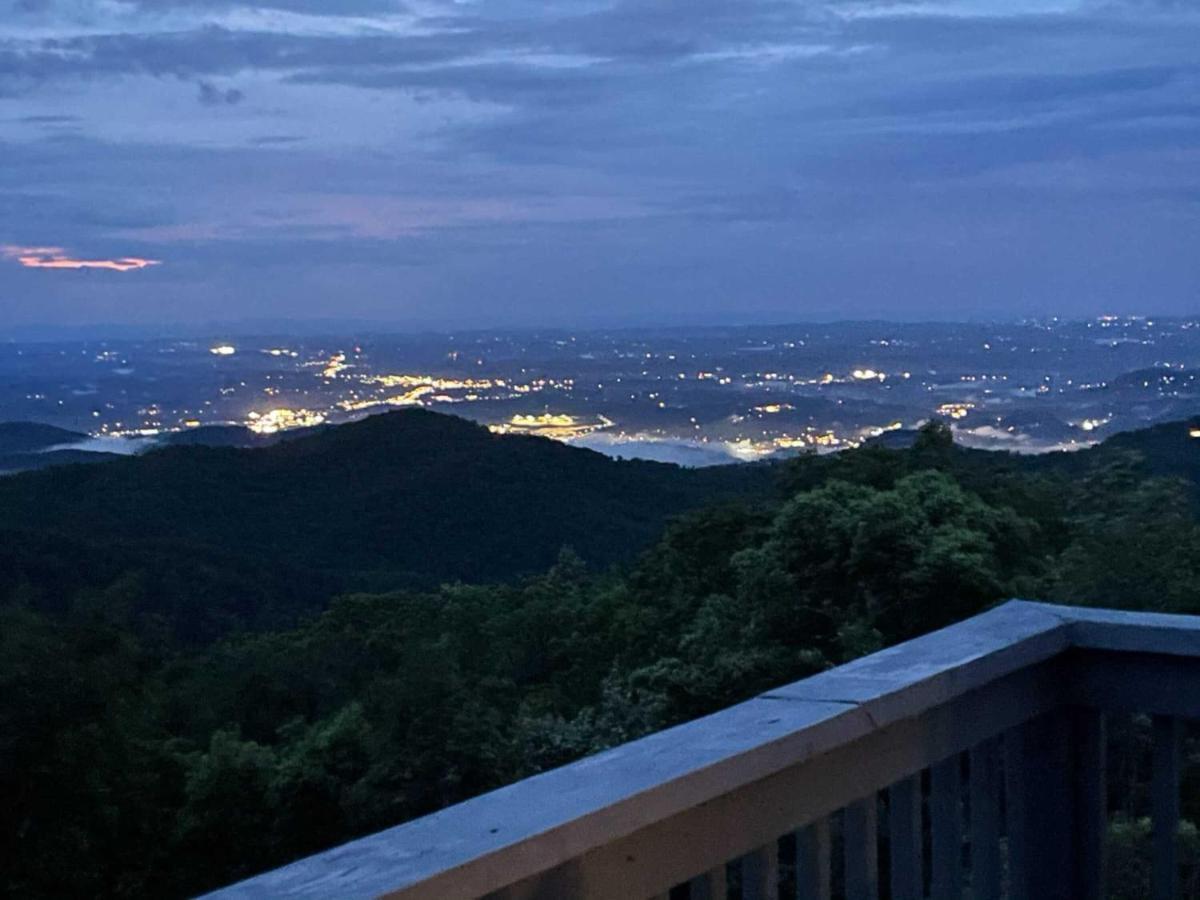 2 Master - Phenomenal Views - Alpine Summit