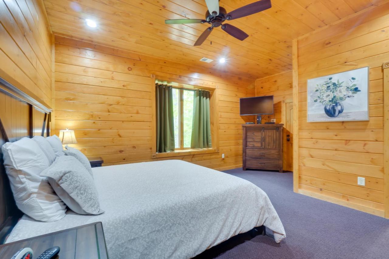 Vacation With Private Hot Tub! * Gatlinburg