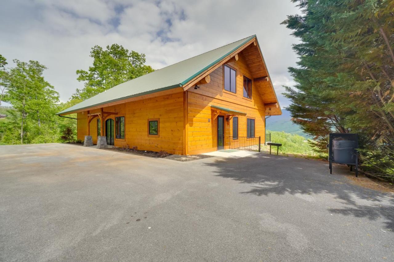 Holiday home Vacation With Private Hot Tub! Gatlinburg