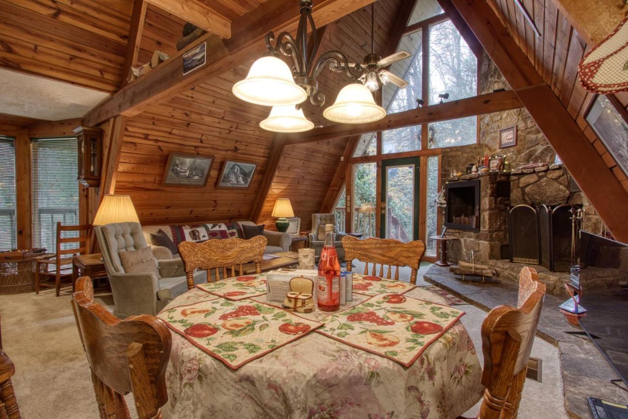 Chalet Mountain Springs *