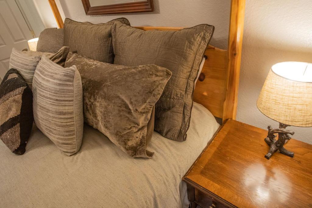 Sasquatch A Sleeps 12 Gatlinburg