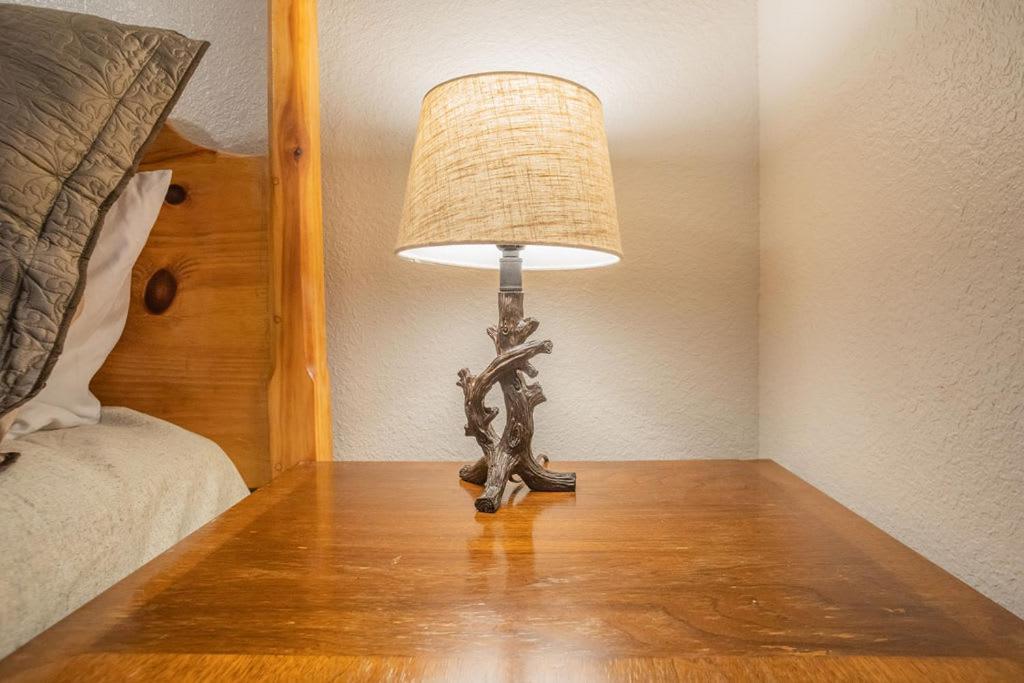 Holiday home Sasquatch A Sleeps 12 *