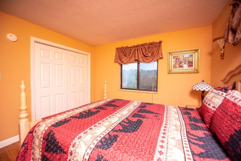 & Mountain View 5 Mins From Downtown Apartment