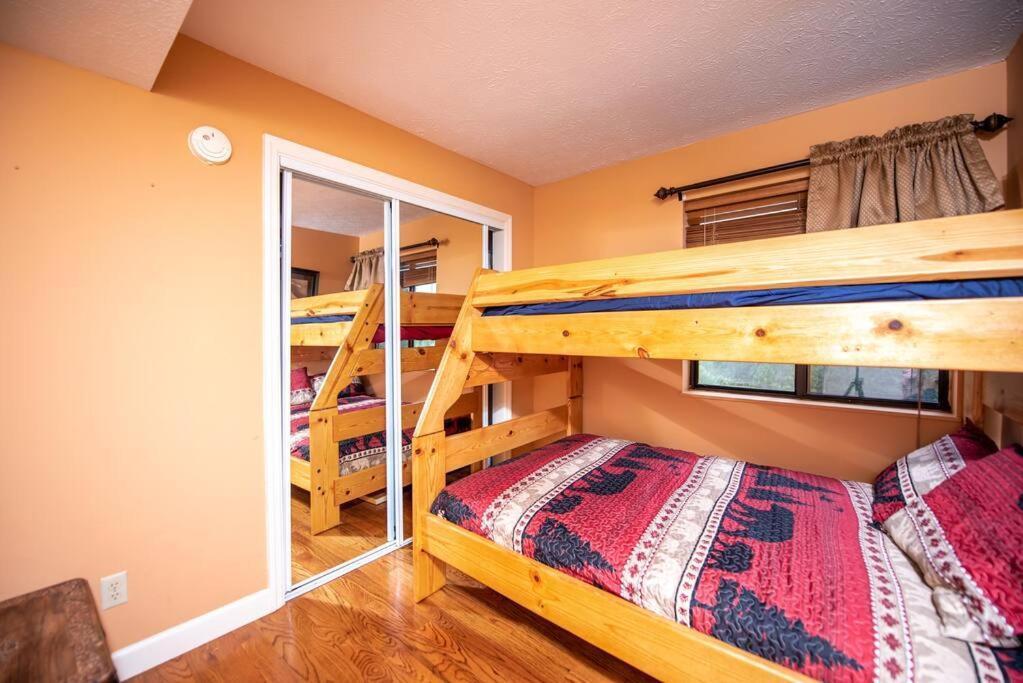 & Mountain View 5 Mins From Downtown Apartment Gatlinburg