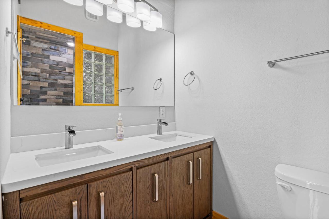 Selah Holiday home
