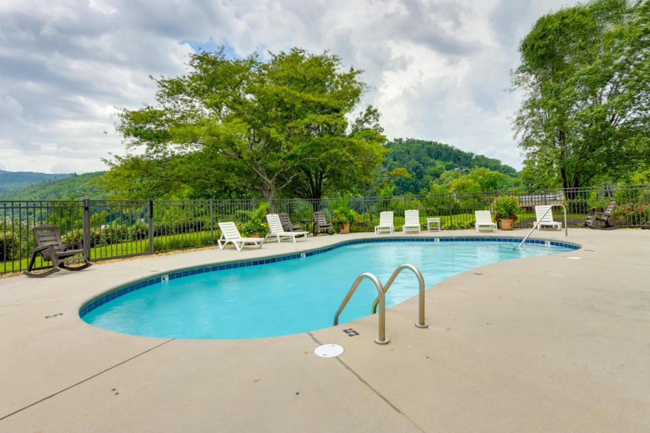 Apartment Dtwn Pool Access! *