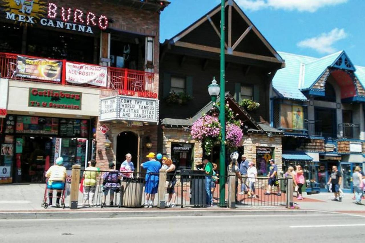 Lofts 207 New Update Heart Of Downtown Gatlinburg