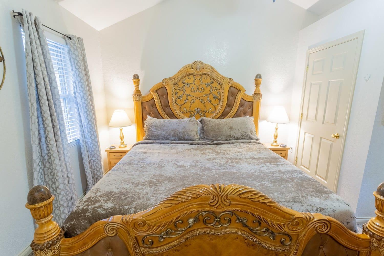 Sasquatch Cde Sleeps 35 Gatlinburg