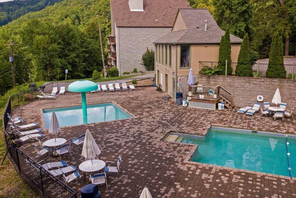 Mountain Springs Chalet *