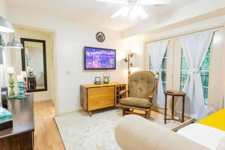 Holiday home G Sasquatch Sleeps 13