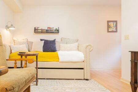 G Sasquatch Sleeps 13 Holiday home Gatlinburg