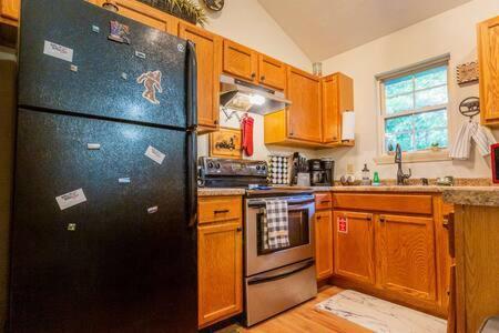 Holiday home G Sasquatch Sleeps 13 Gatlinburg