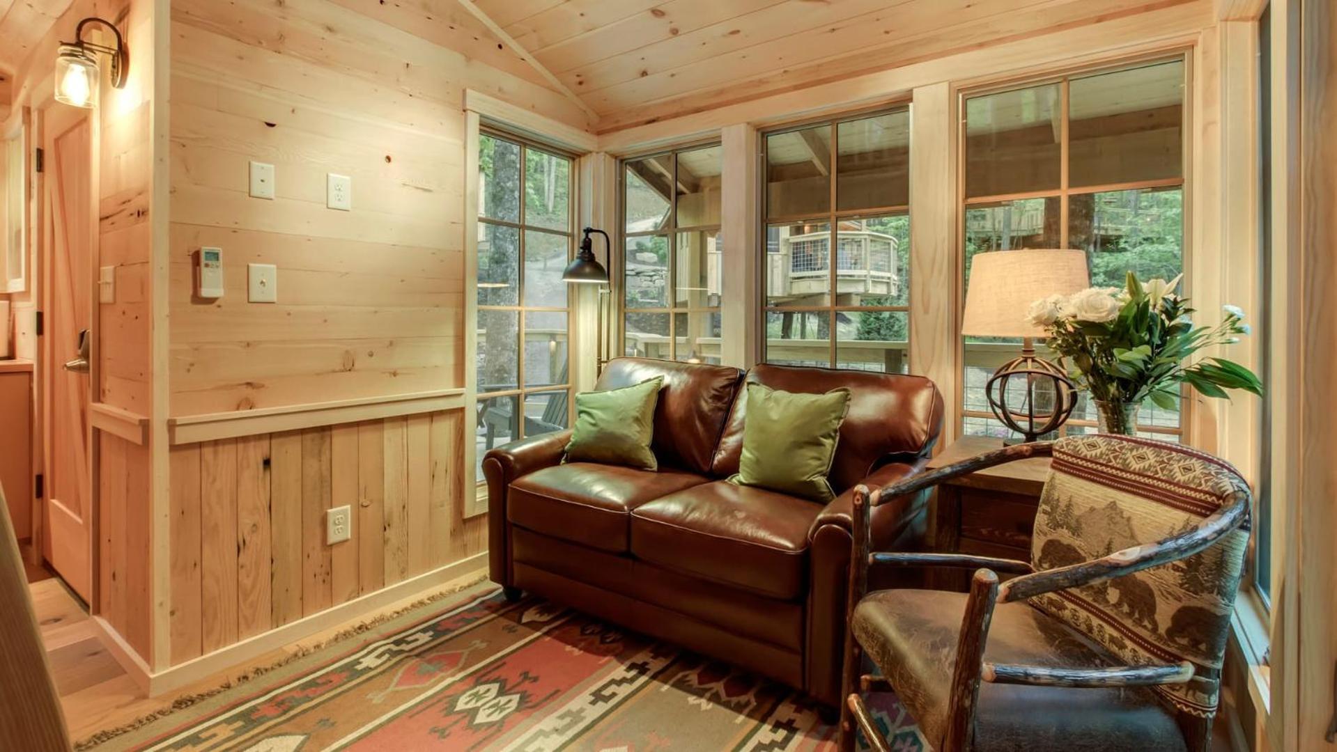 The Poplar In Treehouse Grove At Norton Creek