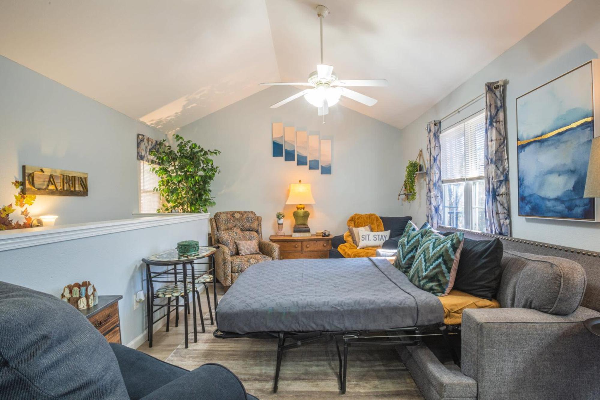 Holiday home Sasquatch Cde Sleeps 35 *