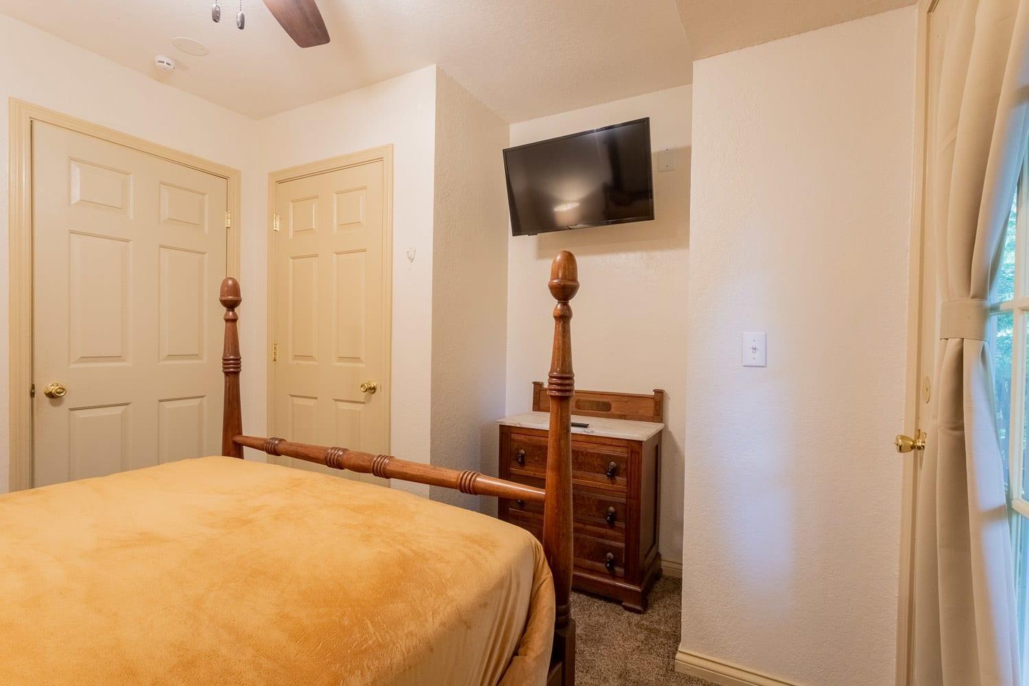 Sasquatch Cde Sleeps 35 * Gatlinburg