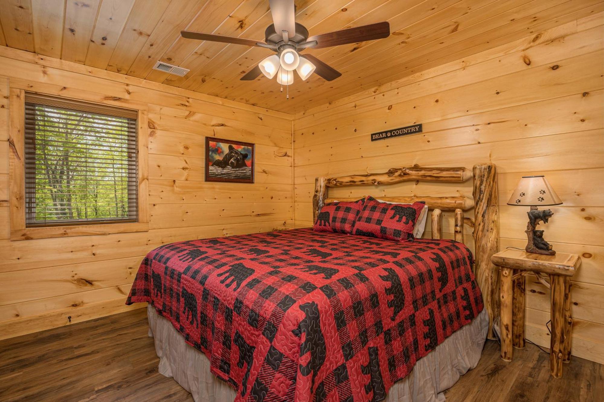 Hidden Gem For Up To 10 With Wi-fi, Game Room, Hot Tub And Swim Spa, Close To Town, Private Holiday home