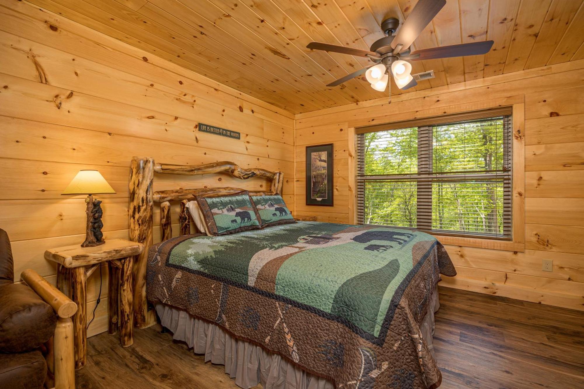 Hidden Gem For Up To 10 With Wi-fi, Game Room, Hot Tub And Swim Spa, Close To Town, Private Holiday home *