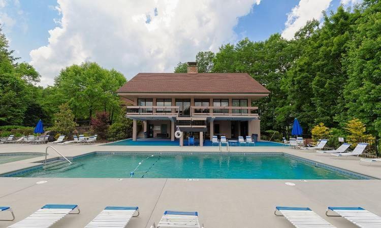 Whispering Waters Cabin Holiday home Gatlinburg