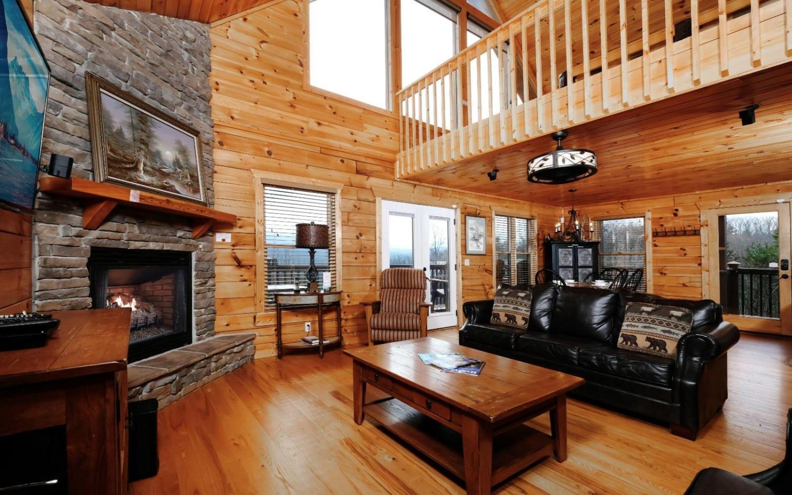 Villa Summit Views