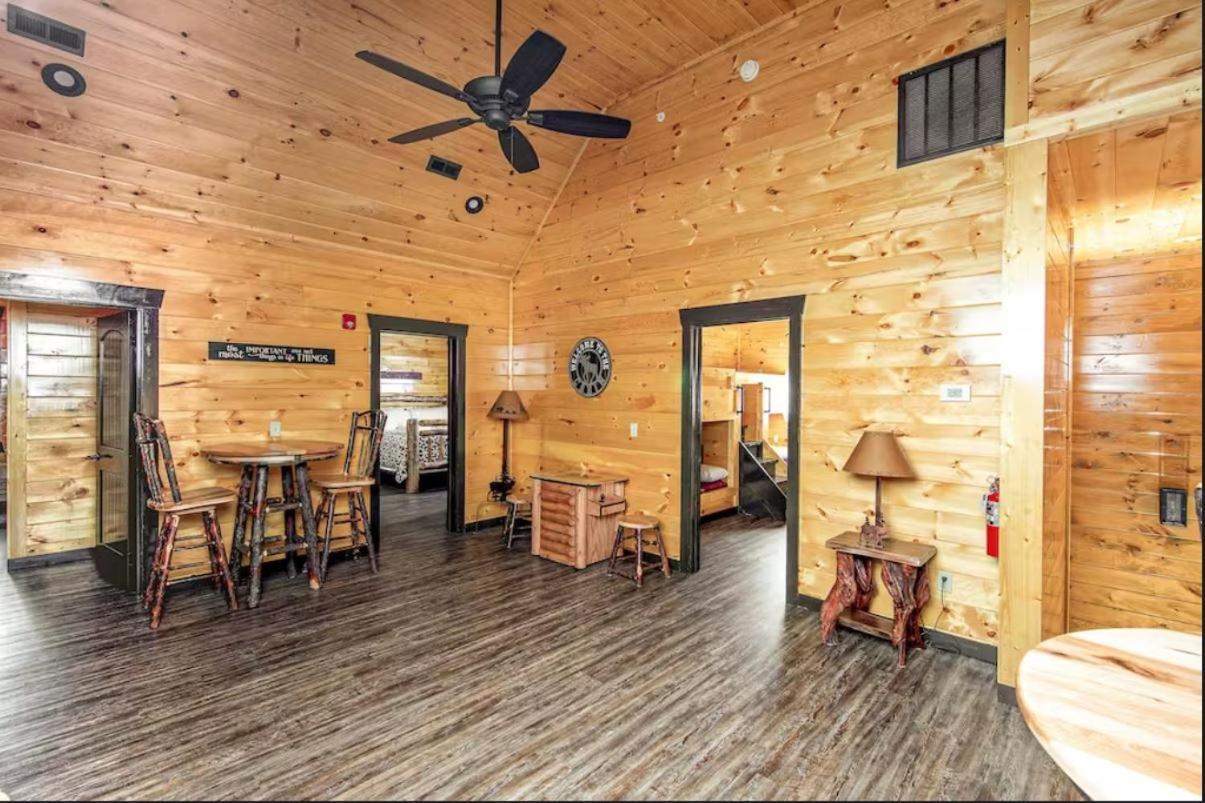 Holiday home The Big Willow Retreat By Stony Brook *