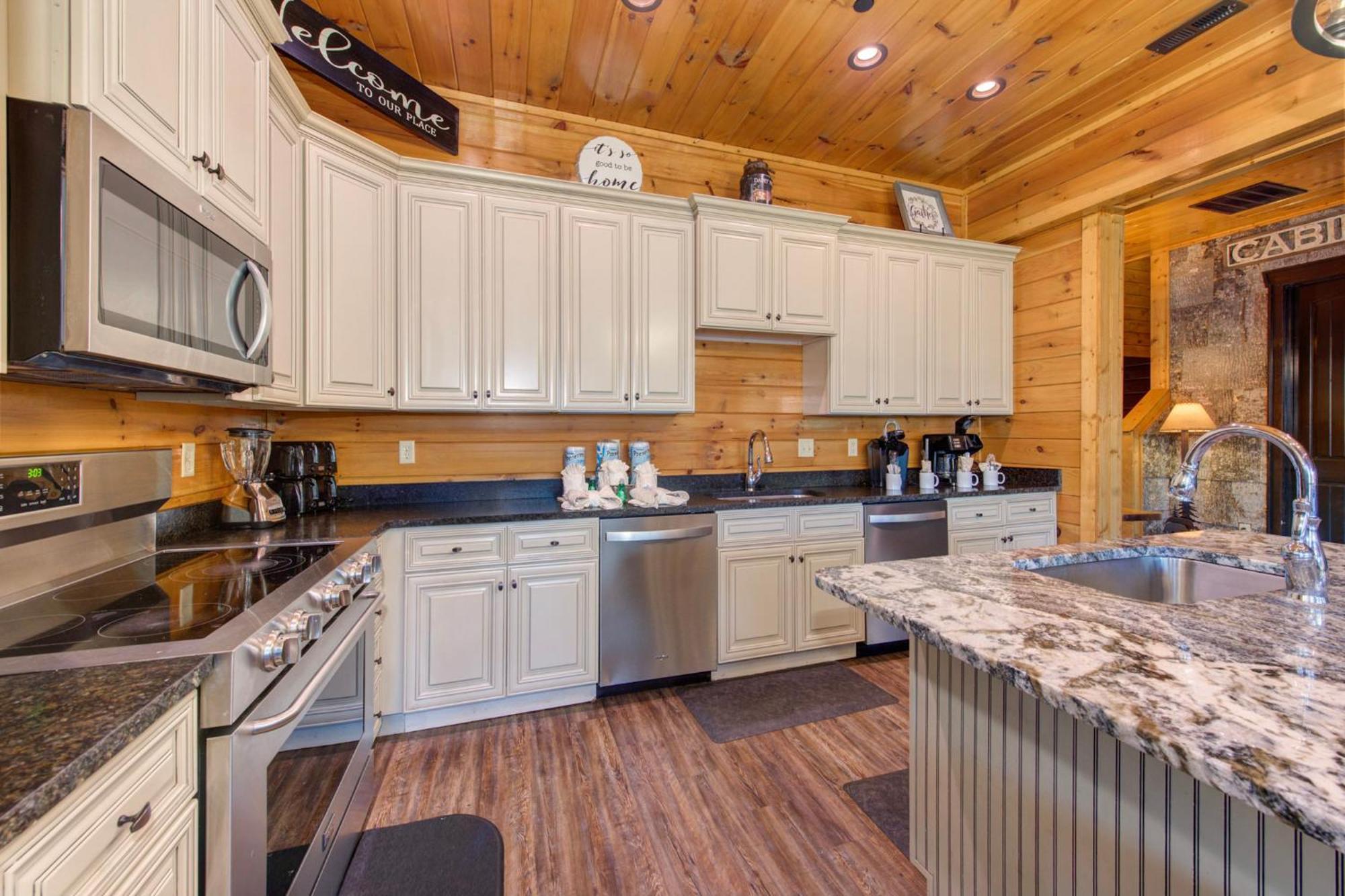 The Big Willow Retreat By Stony Brook