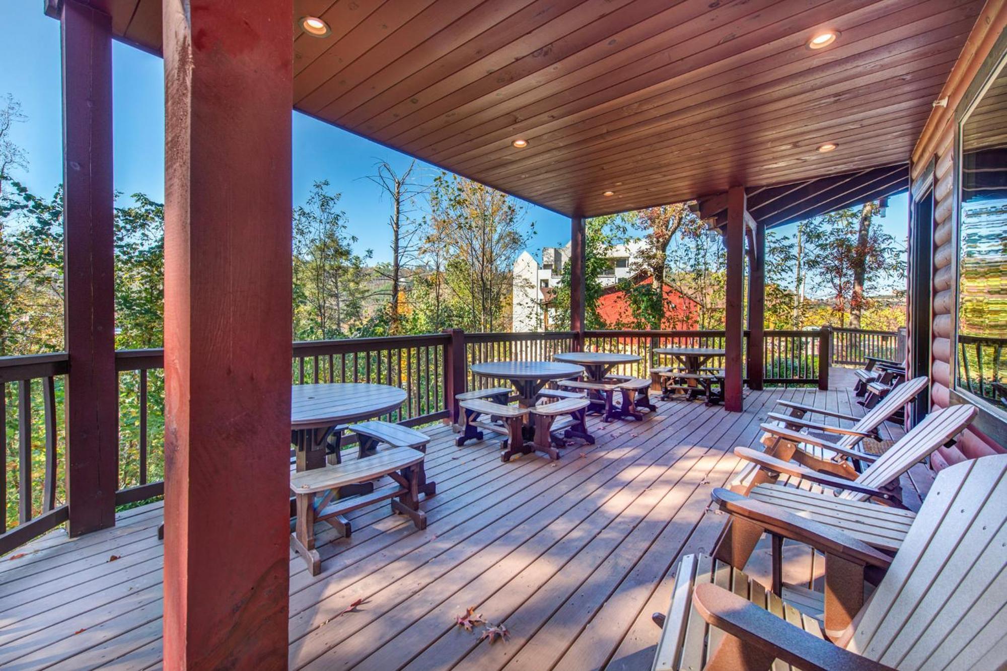 The Big Willow Retreat By Stony Brook Gatlinburg