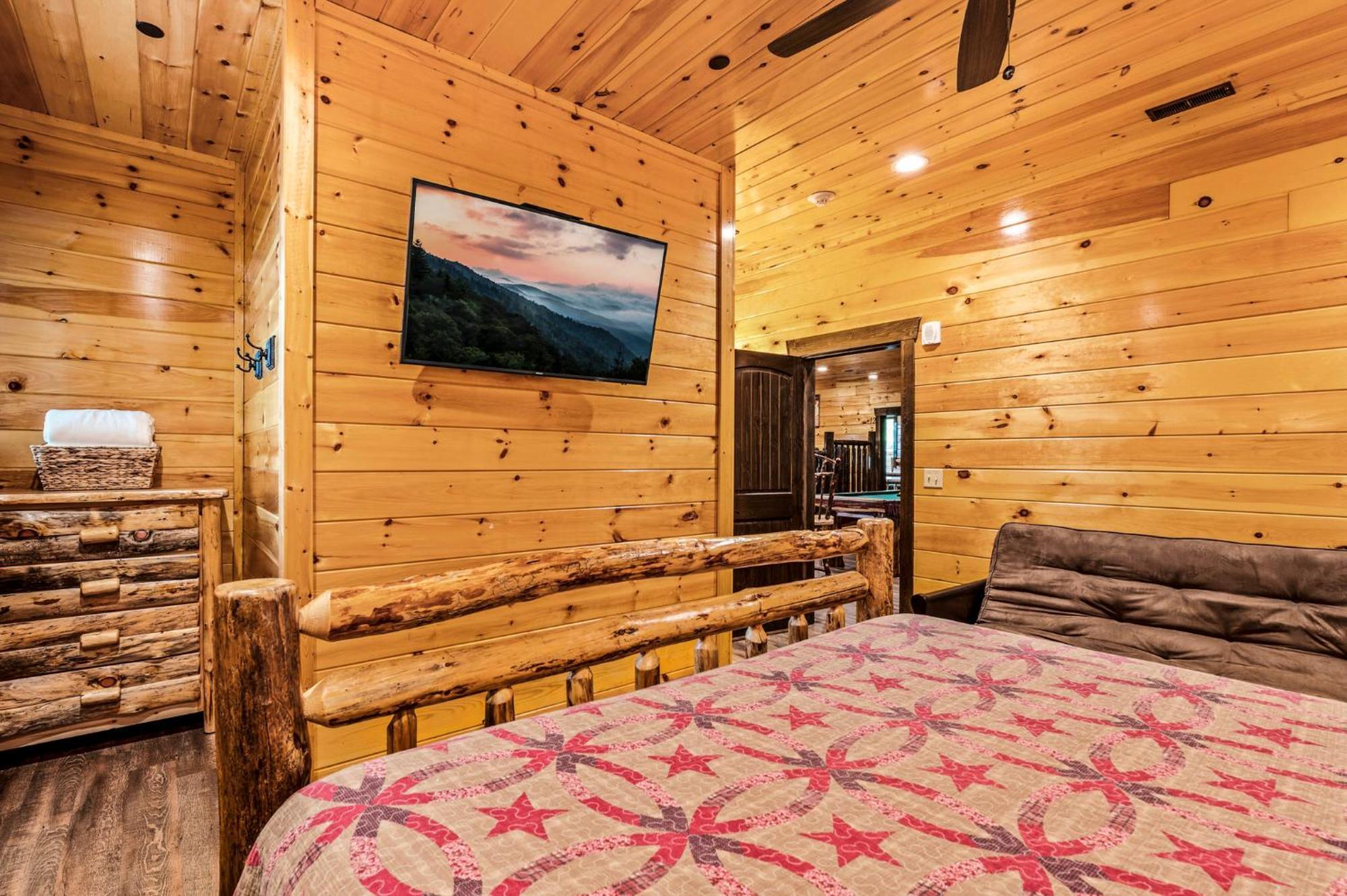Holiday home The Majestic Pine Retreat By Stony Brook Gatlinburg