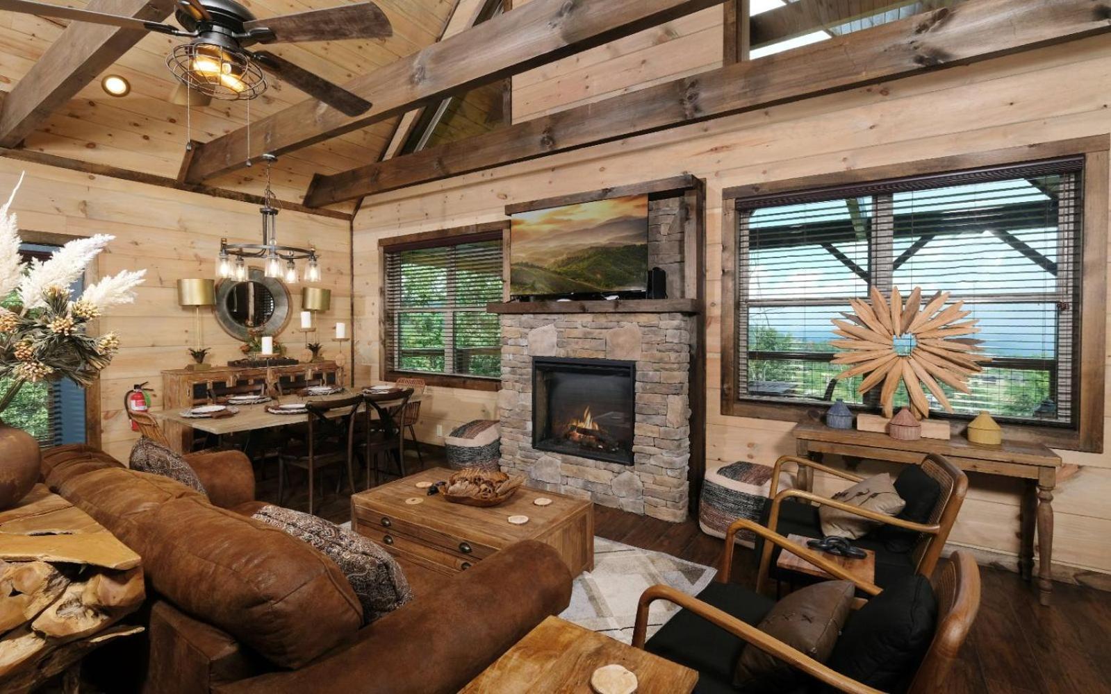 Chestnut Bearadise Villa Gatlinburg