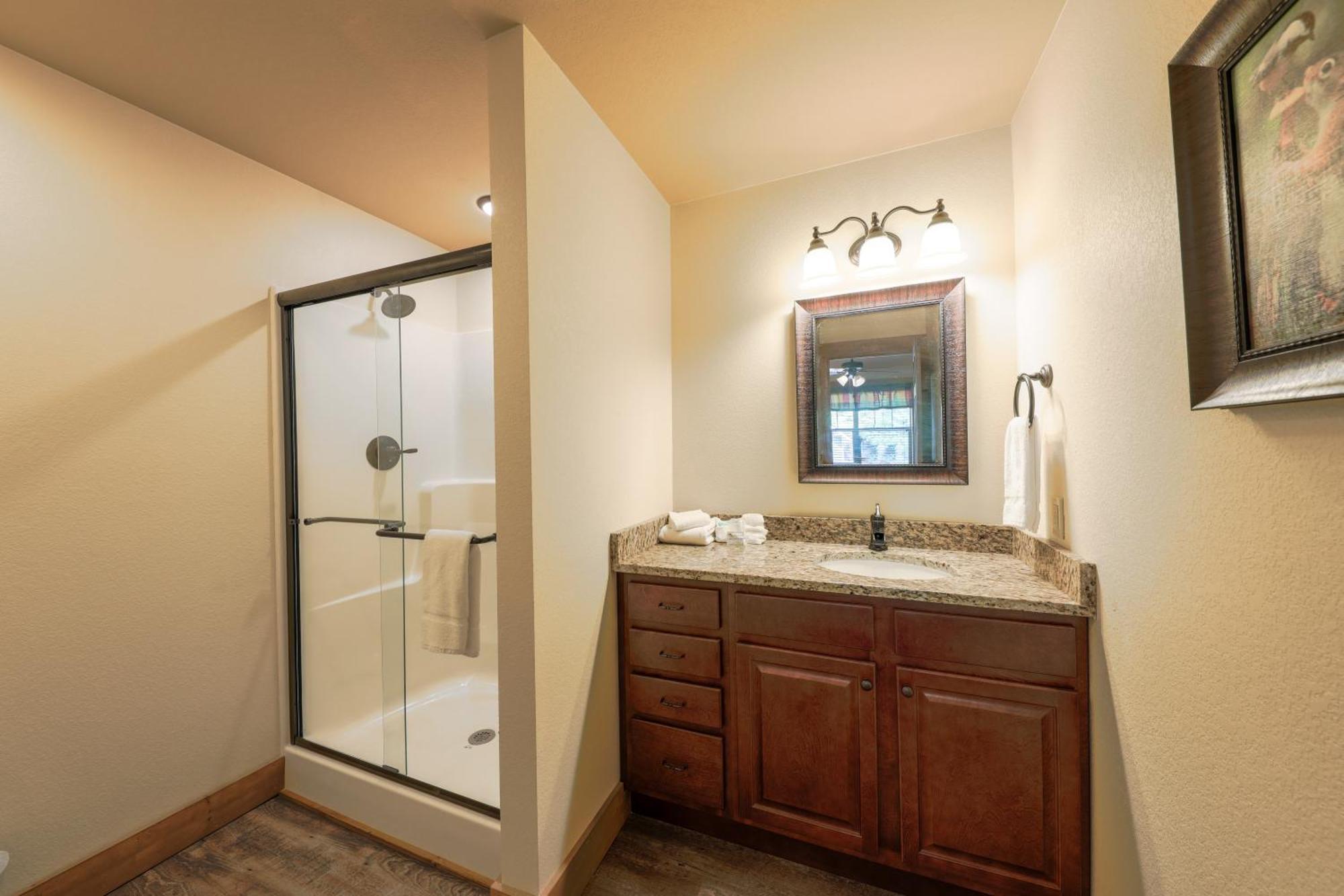 Lap Of Luxury By Eden Crest Chalet