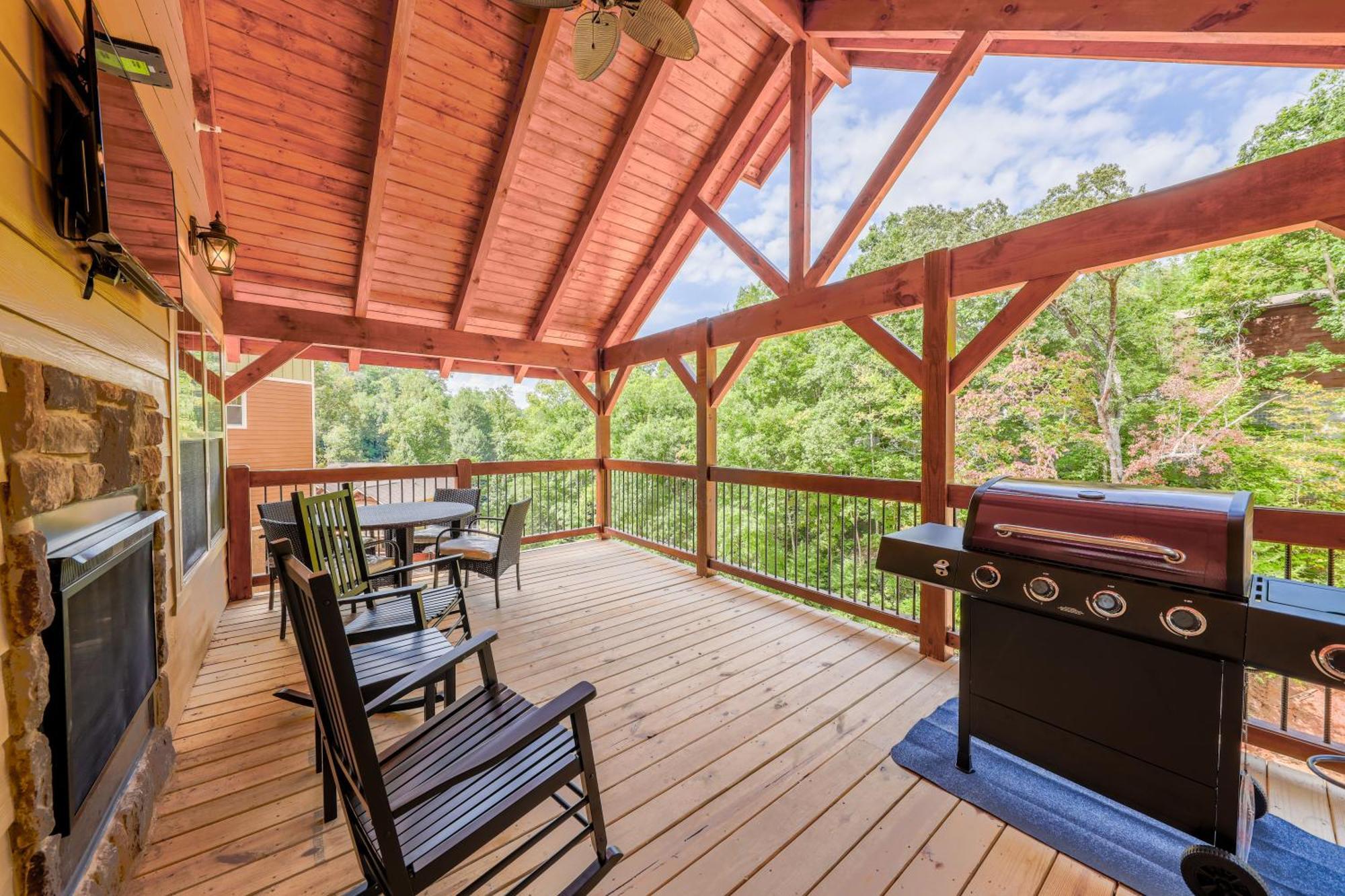 Chalet Lap Of Luxury By Eden Crest *