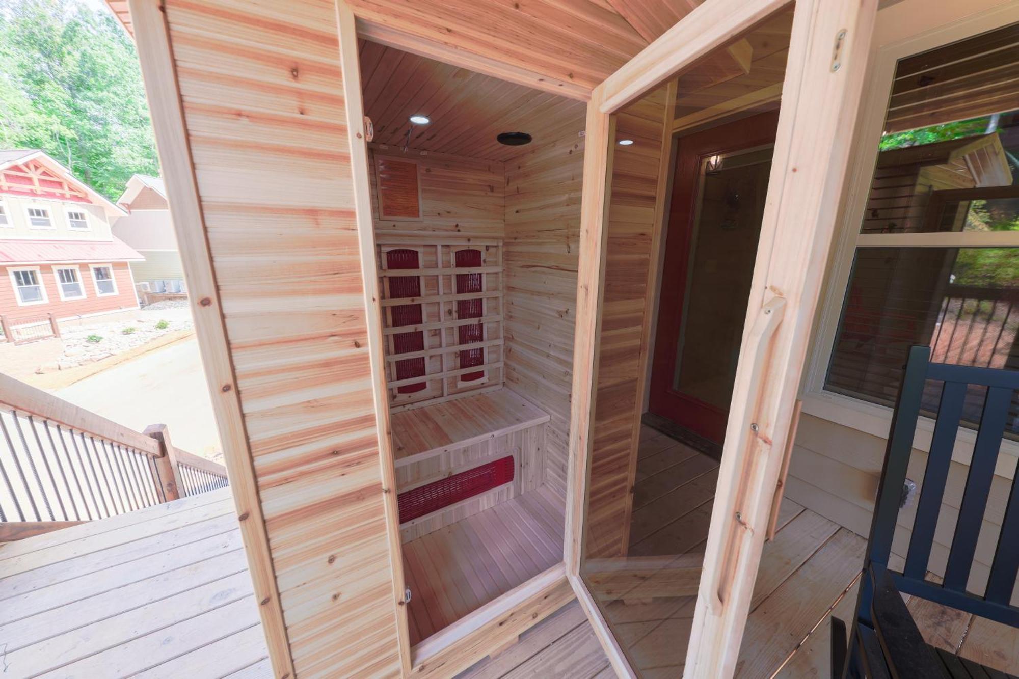 Chalet Lap Of Luxury By Eden Crest *
