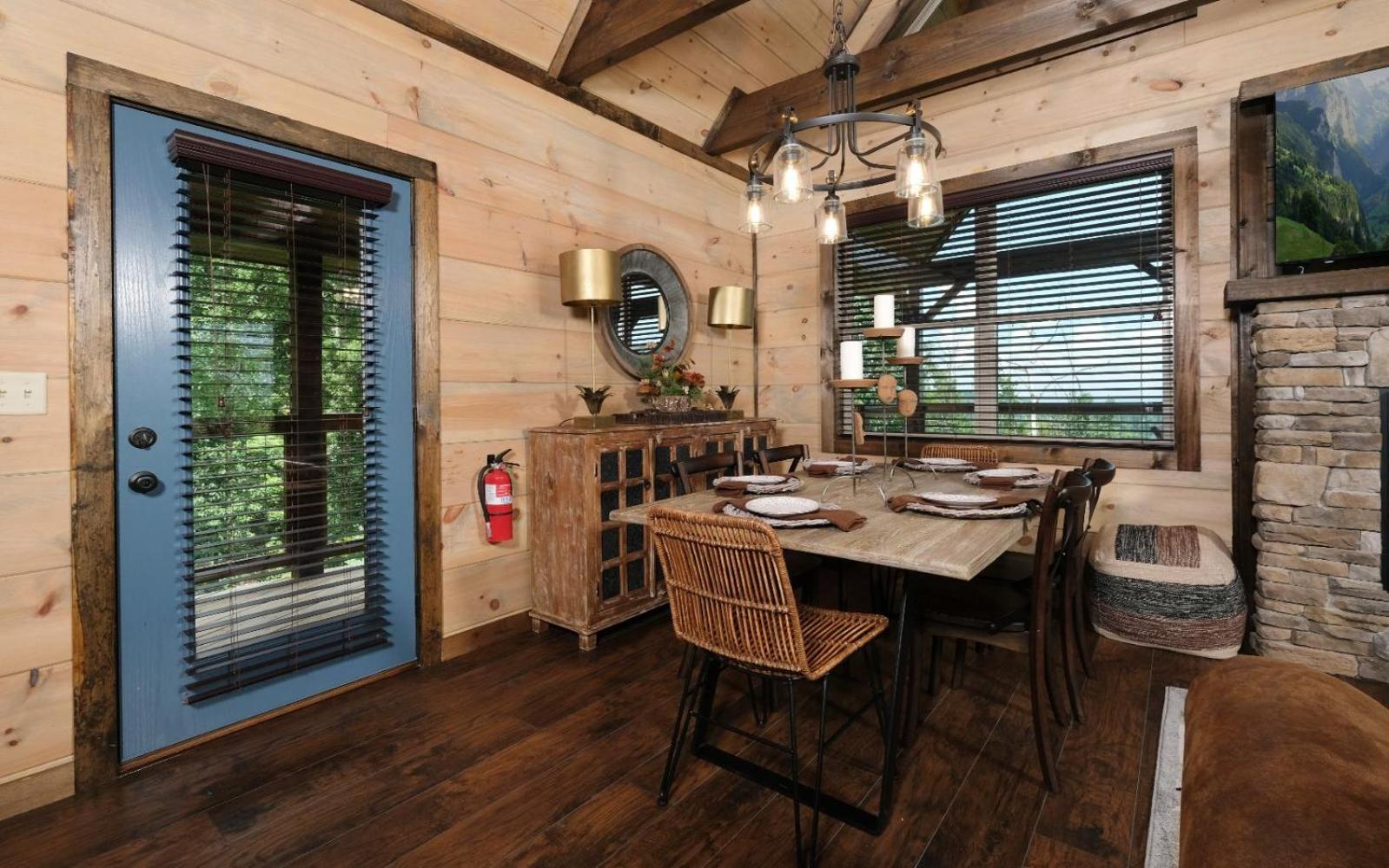 Villa Chestnut Bearadise
