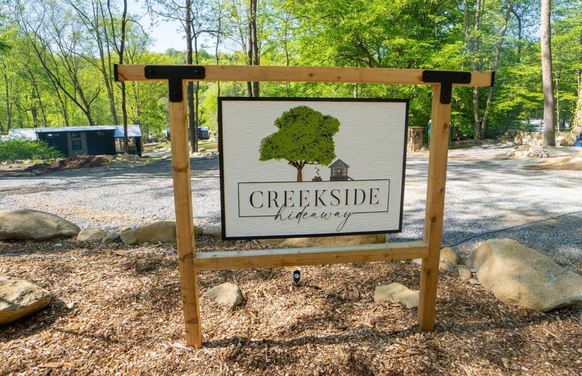 Modern - Gated Community - Woodland Views - Maple *