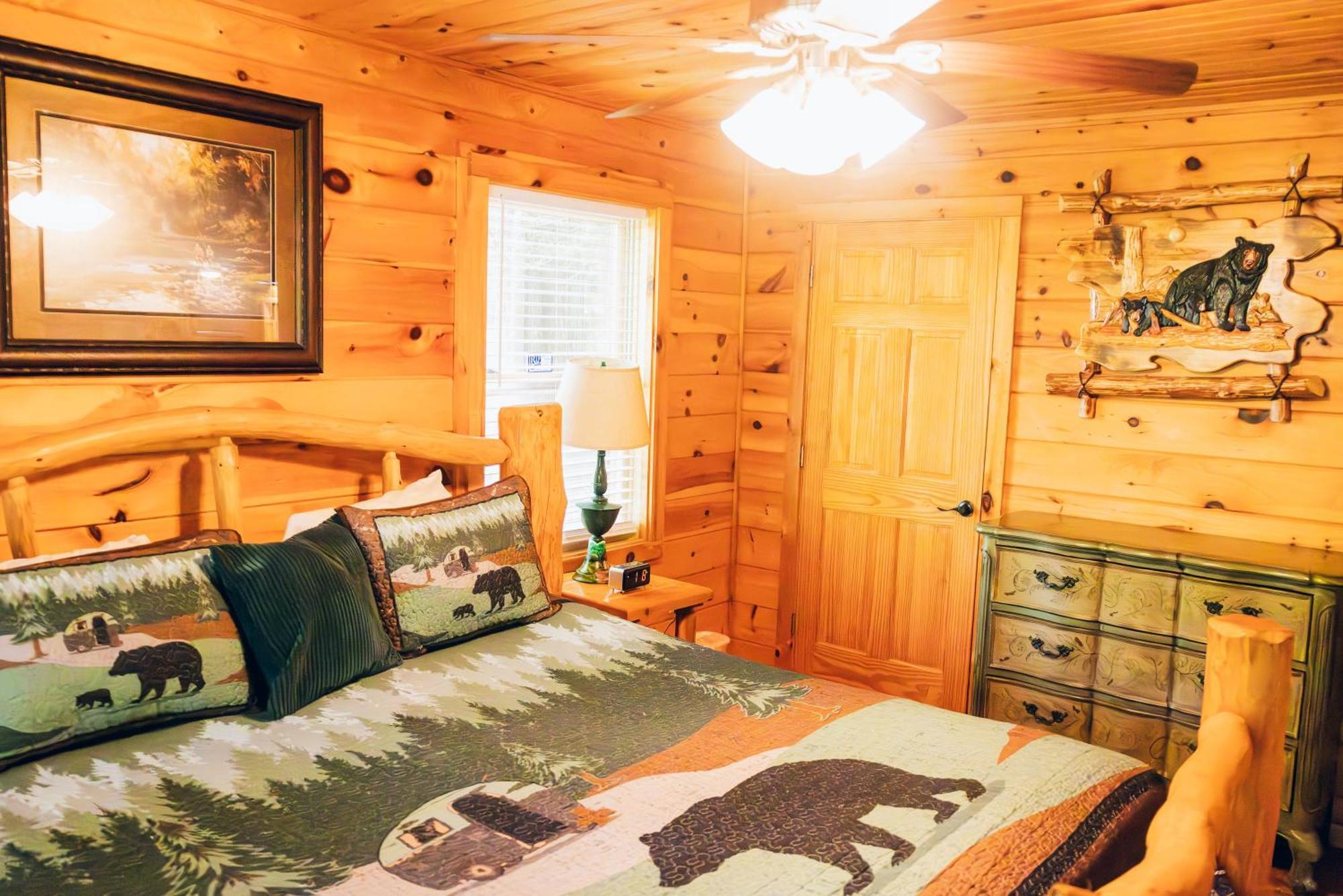 Ole Red Retreat - 10 Minutes To & Great Smoky Mountains *