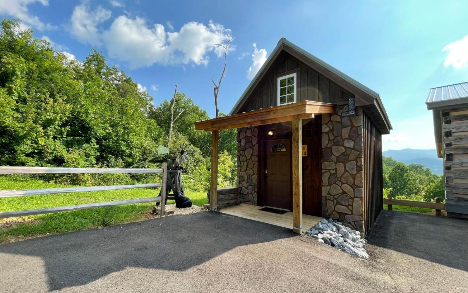 The Homestead And The Shed Gatlinburg
