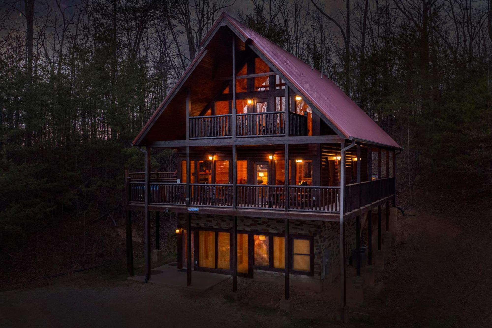Hilltop Hideaway Holiday home *