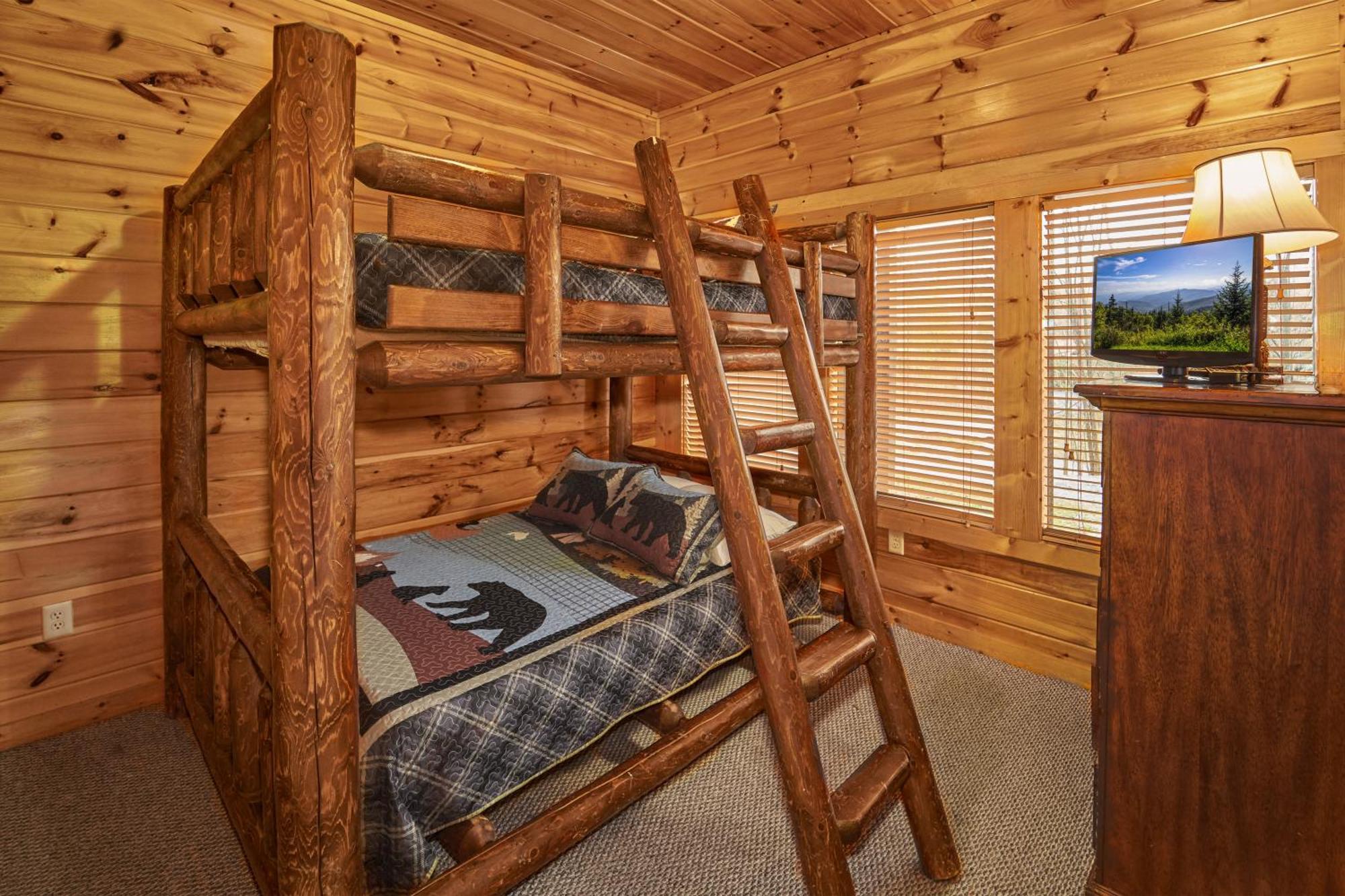 Holiday home Hilltop Hideaway