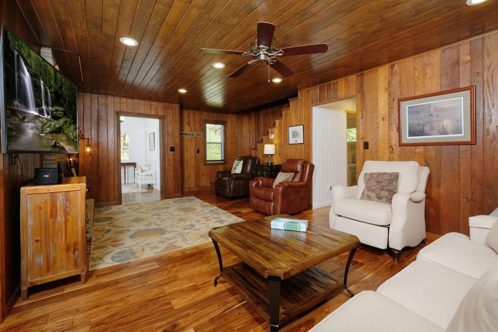 Creek Haven * Gatlinburg