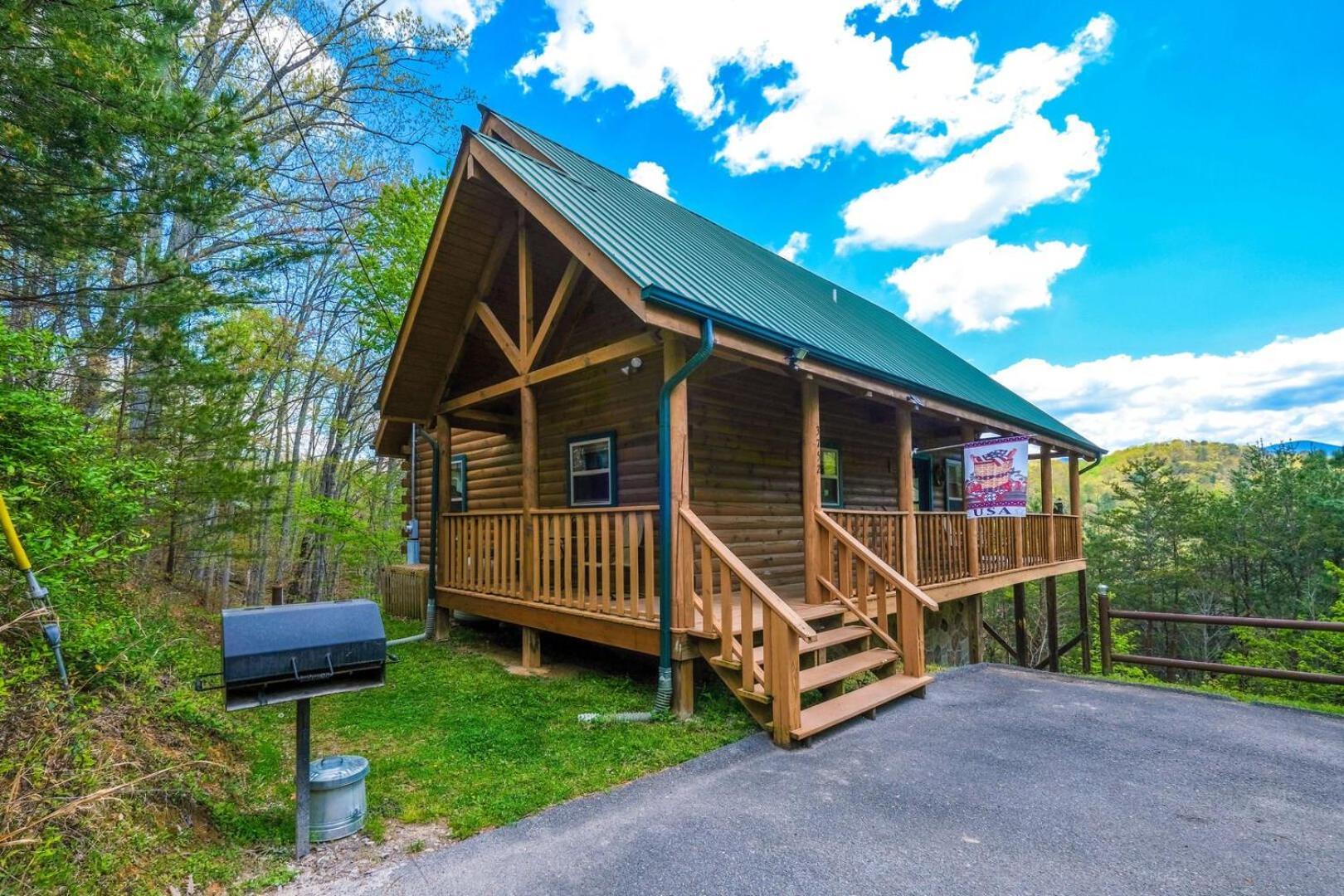 Relaxing And Secluded 2br W Stunning Views! Free Attraction Tickets Holiday home Gatlinburg