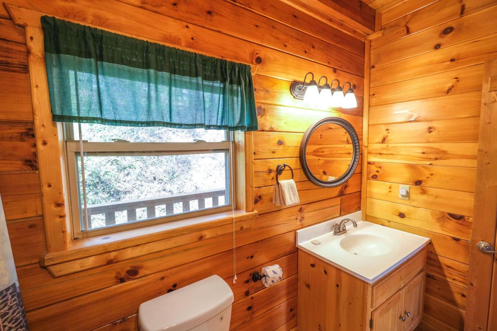 Relaxing And Secluded 2br W Stunning Views! Free Attraction Tickets * Gatlinburg