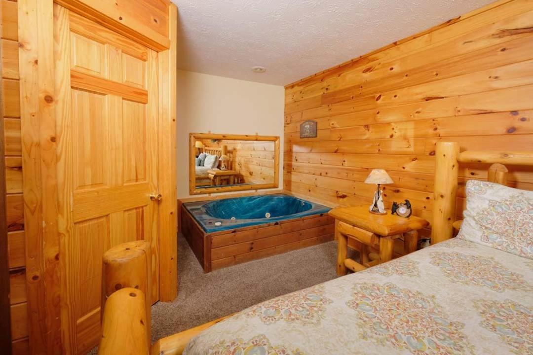 Holiday home Bearwatch By Colonial Properties Gatlinburg