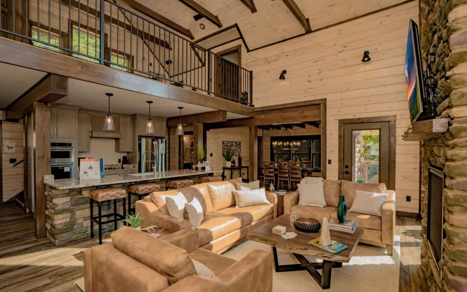 Villa Smoky Mountain Skies