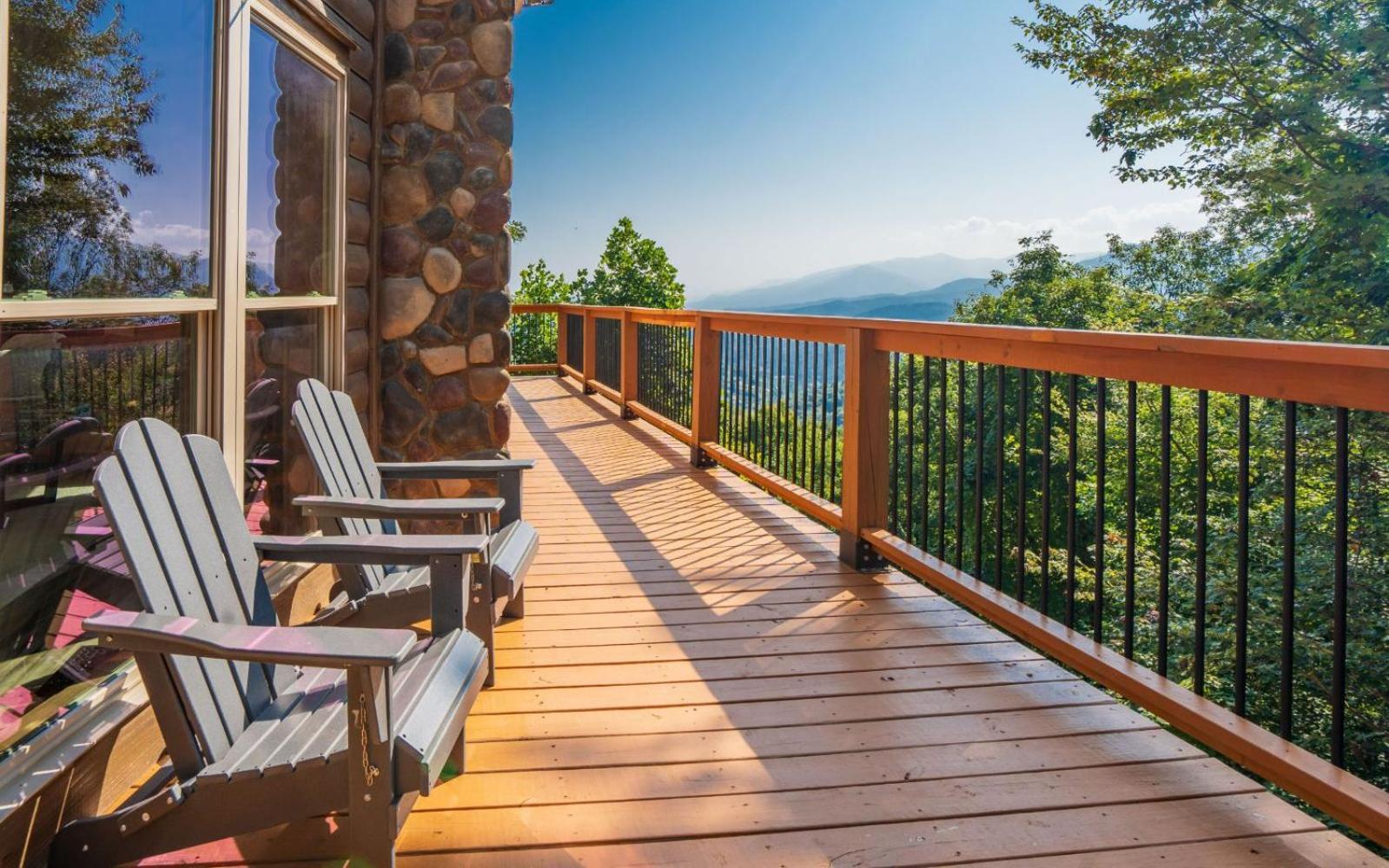 Smoky Mountain Skies Villa *