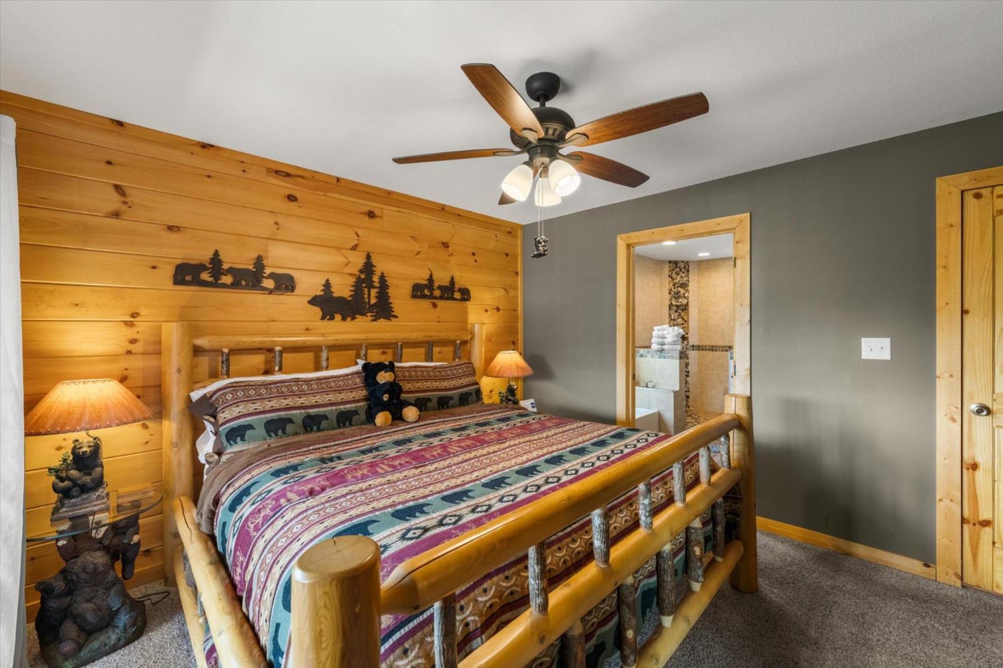 Holiday home Luxurious 5br W Amazing Views Gameroom Hot Tub Free Attraction Tickets *