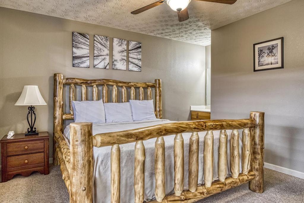 Great Smoky View, Panoramic View, 1089 Of Free Tickets For Each Paid Day, Dollywood And Holiday home Gatlinburg