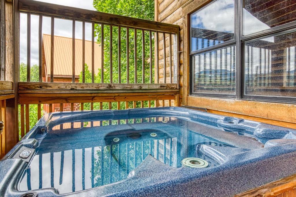 Great Smoky View, Panoramic View, 1089 Of Free Tickets For Each Paid Day, Dollywood And * Gatlinburg
