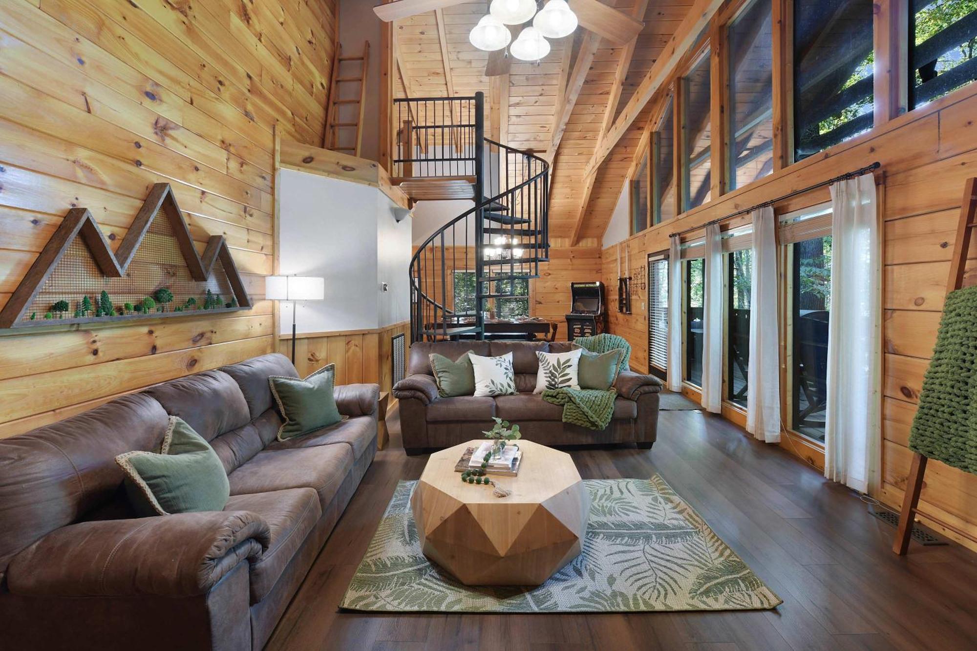 Couples In - 3 Miles To Downtown * Gatlinburg