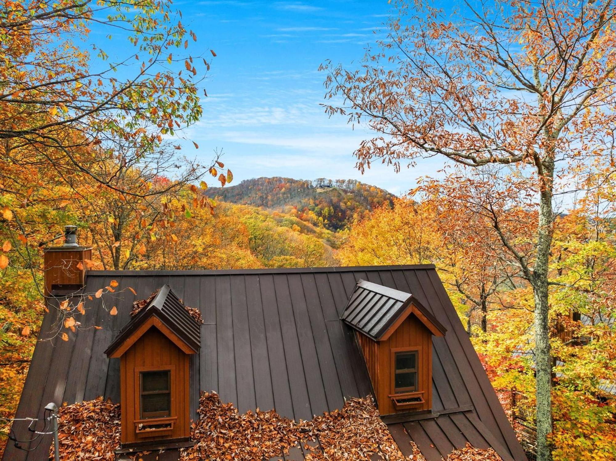 Cherokee Winds * Gatlinburg